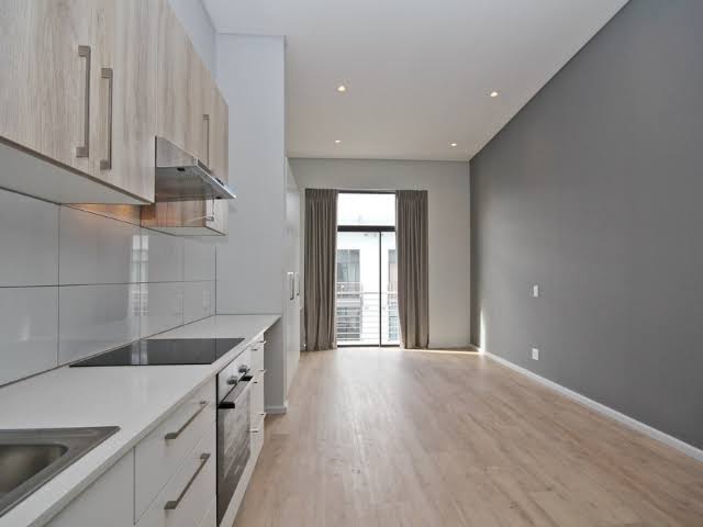 To Let 1 Bedroom Property for Rent in Woodstock Western Cape